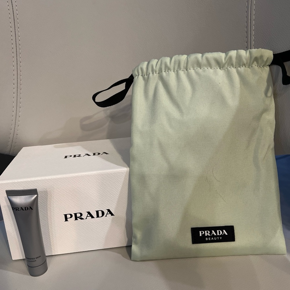 Prada Beauty Pouch Drawstring Light Green With Gift Box And Cleanser 9x7”